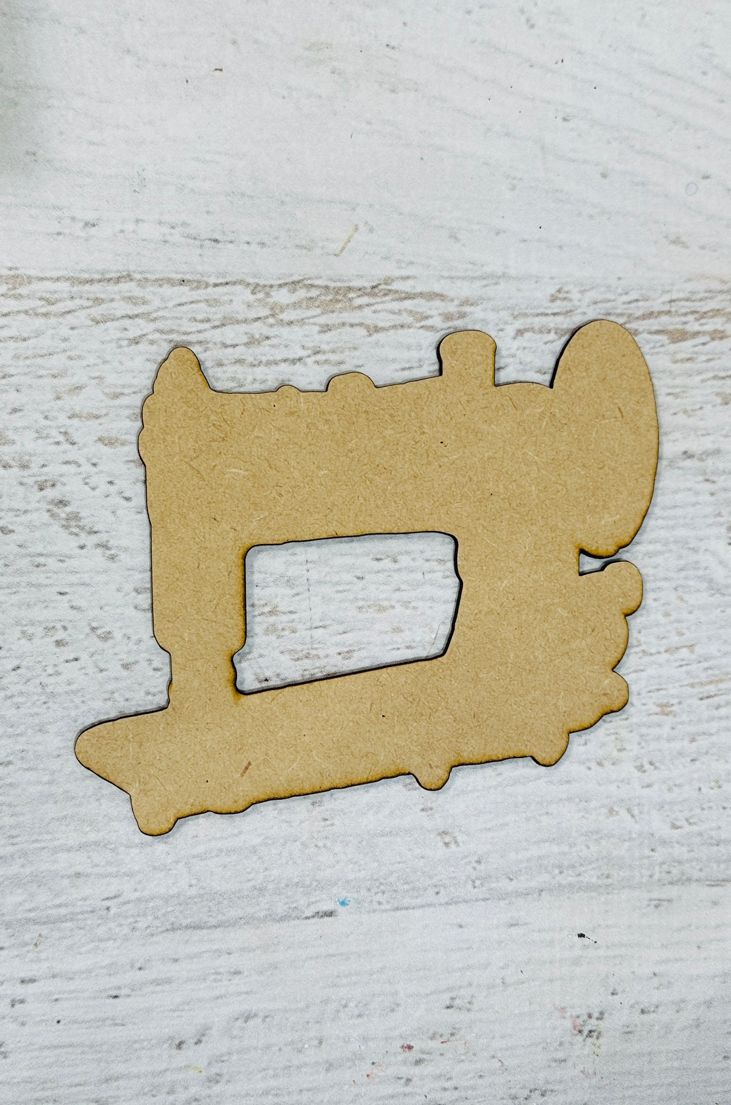 Vintage Sewing Machine Cutout - Unfinished
