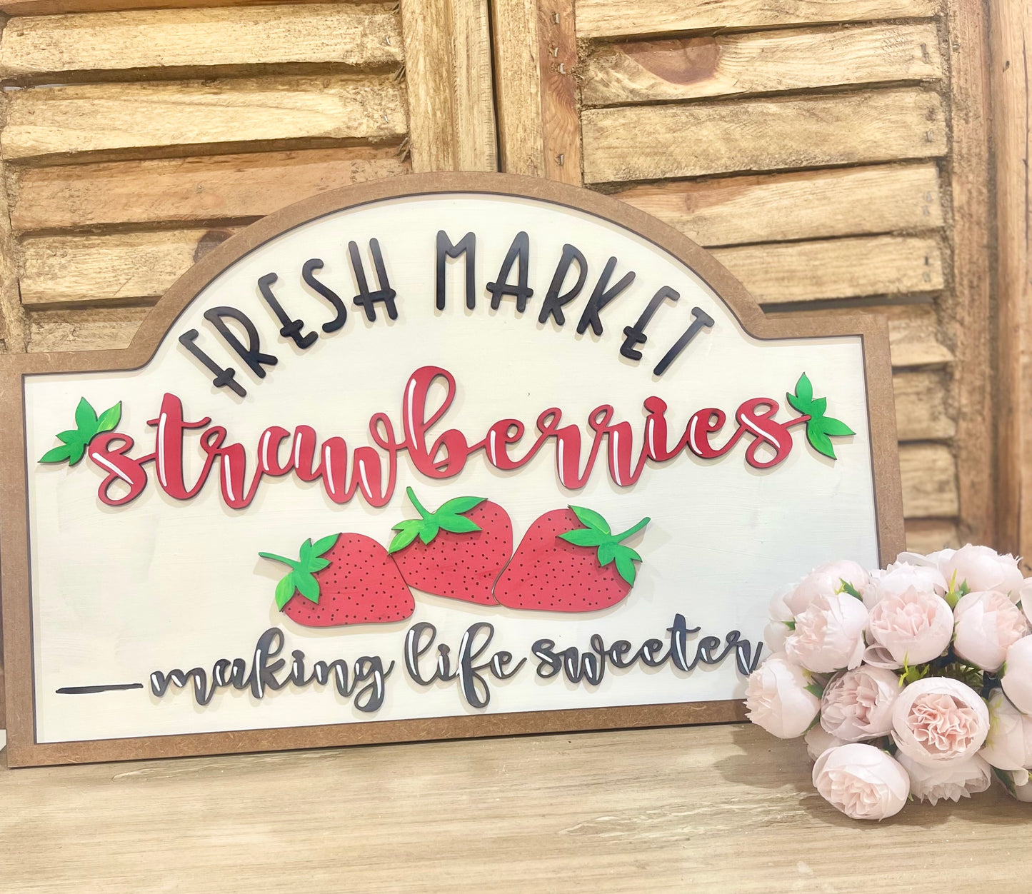 Summer Strawberries Sign