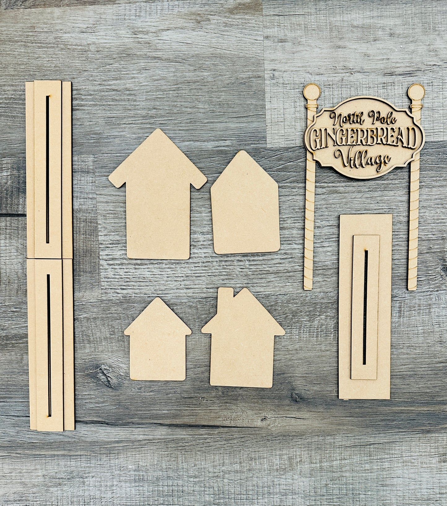 Oct Club Gingerbread Houses Stand, House, Village - Unfinished