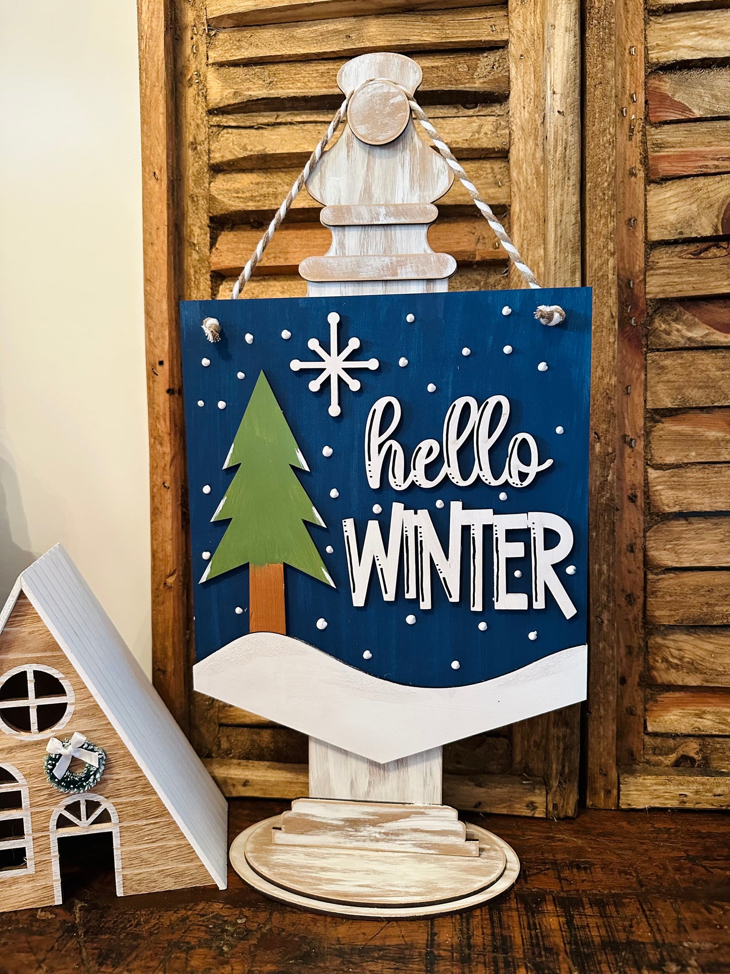 Hello Winter Sign - Unfinished Cutouts